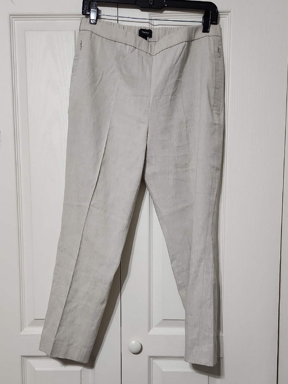 NWT Theory Caliver Basic Pull On Pant. Size 10